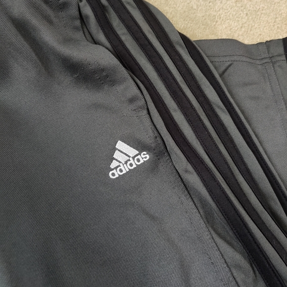 2 GUC Adidas track pants - Picture 3 of 9